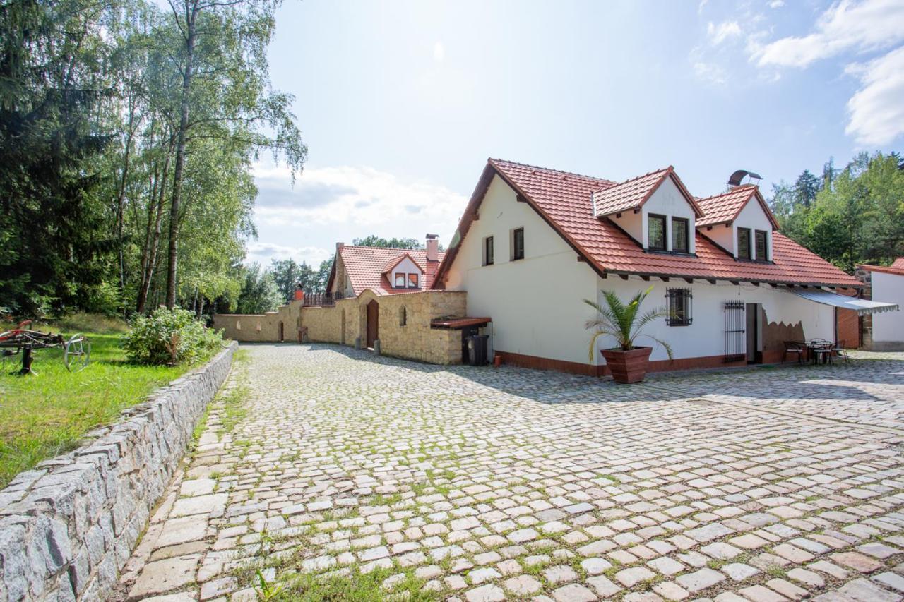 Hájovna Hněvnice Exterior foto